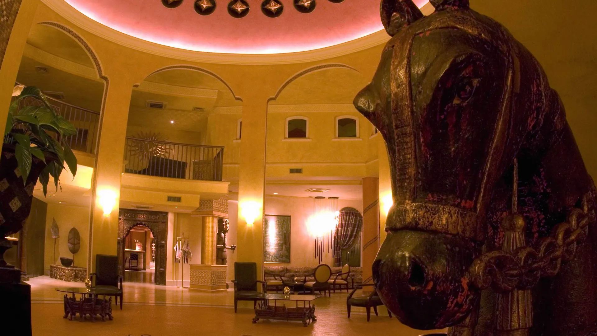*****  Romano Palace Luxury Hotel Catania Italy