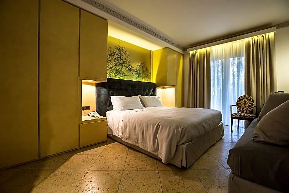 *****  Romano Palace Luxury Hotel Catania Italy