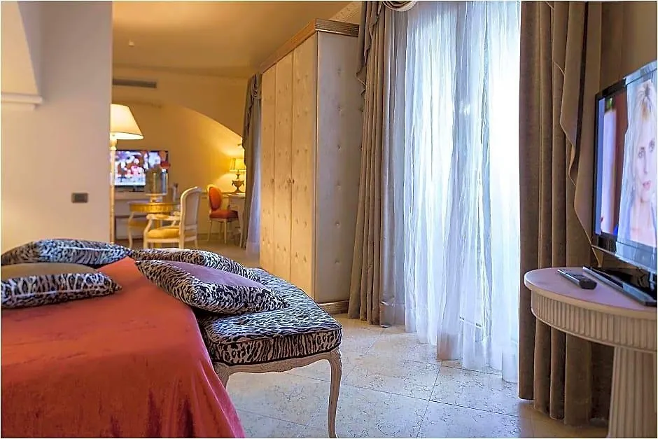 Romano Palace Luxury Hotel Catania