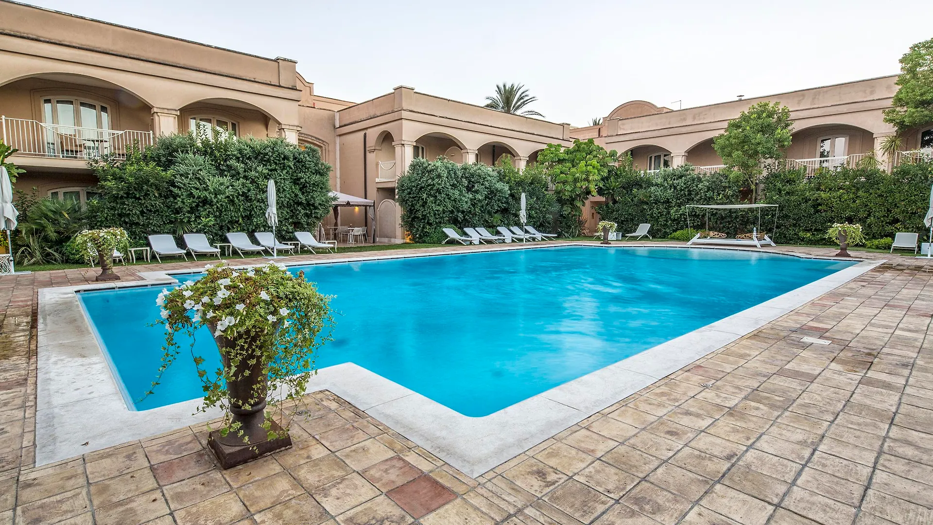 Romano Palace Luxury Hotel Catania